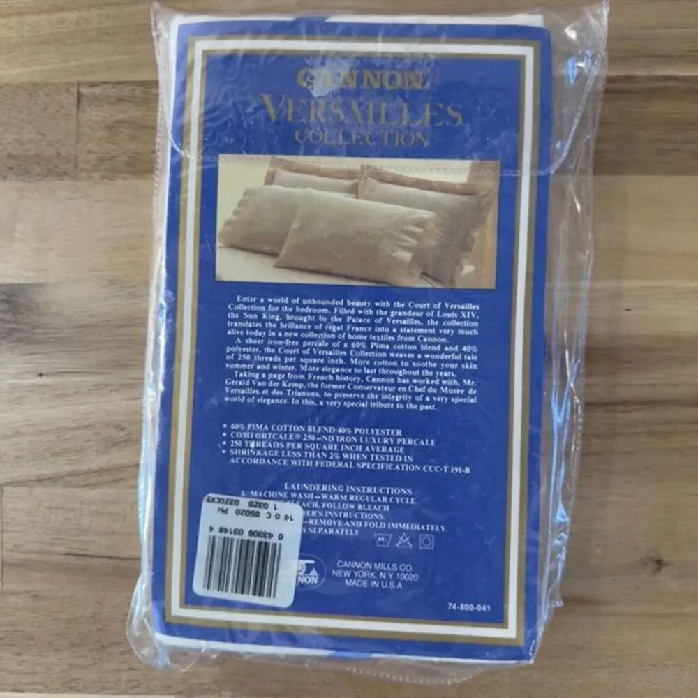 Court Of Versailles Cannon Royal KING Pillow Sham Ivory‎ Embroidered NOS